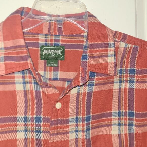 American Eagle Men's Button Down Plaid Shirt - Picture 4 of 9
